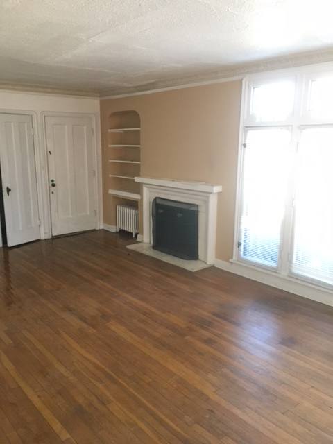 Apartment for rent at 18320 Newell, Beachwood, OH 44122