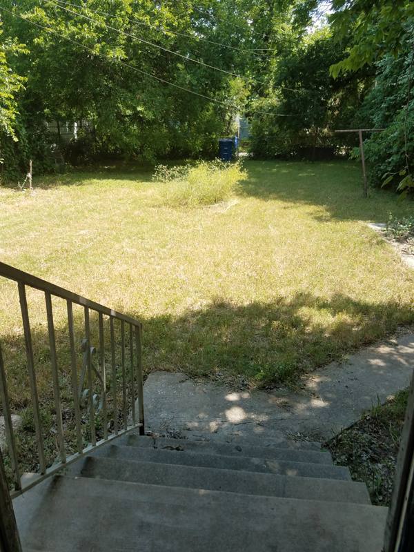 Townhouse for rent at 926 E Drexel #1, San Antonio, TX 78210