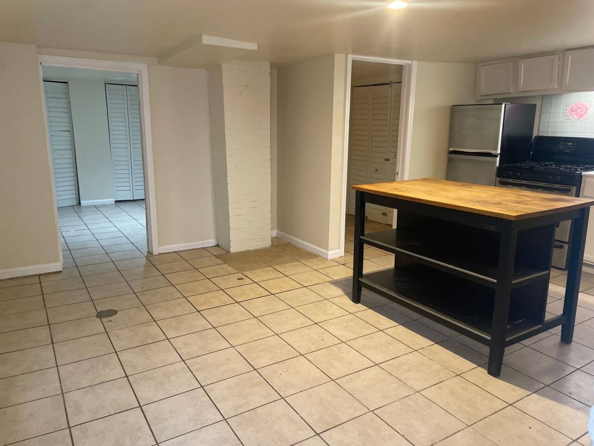 Apartment for rent at 1711 S Morgan St, Chicago, IL 60608
