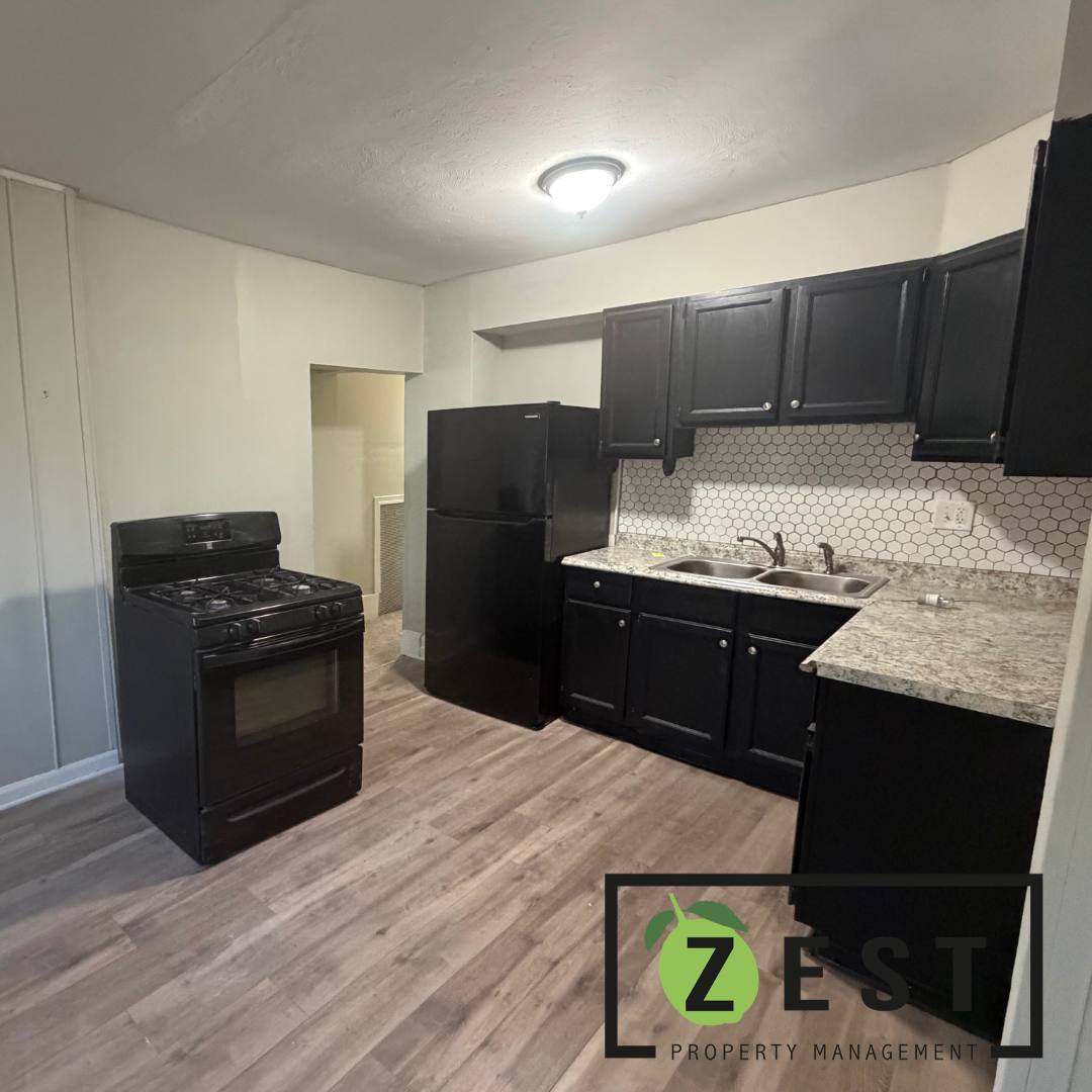Apartment for rent at 17 W James, River Rouge, MI 48218