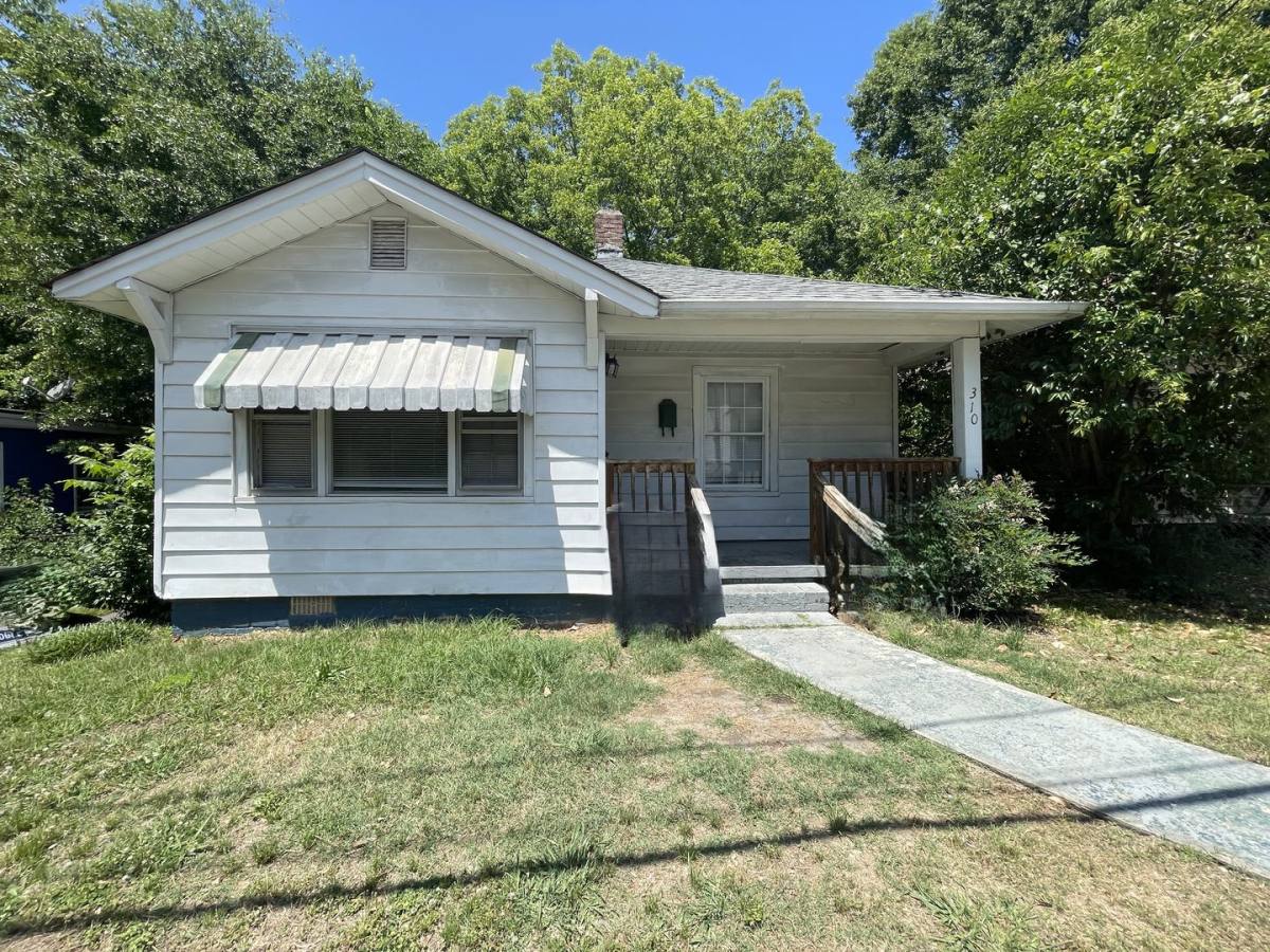House for rent at 310 W Norment Ave, Gastonia, NC 28052