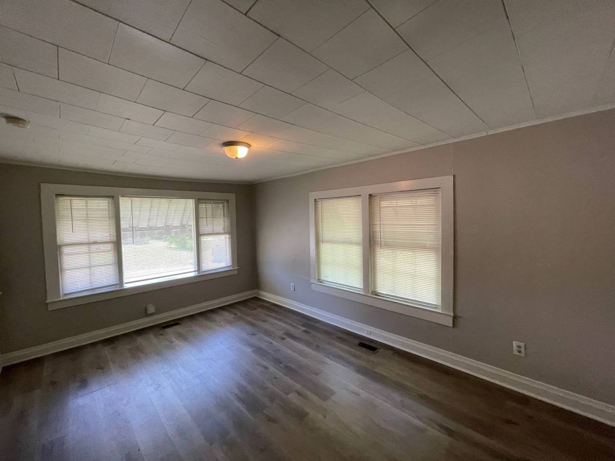 House for rent at 310 W Norment Ave, Gastonia, NC 28052