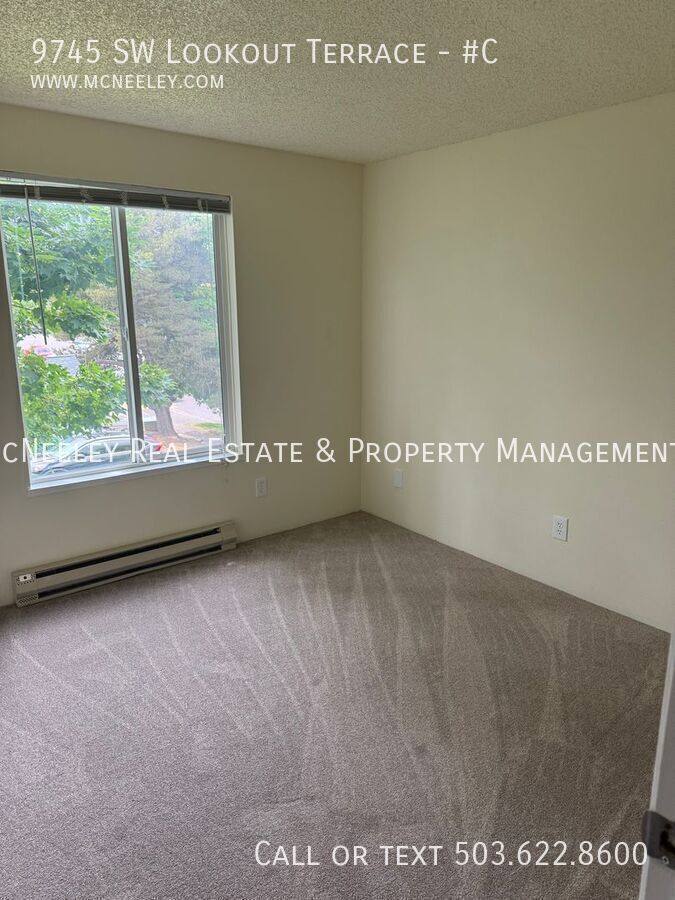 Apartment for rent at 9745 SW Lookout Terrace #C, Beaverton, OR 97008
