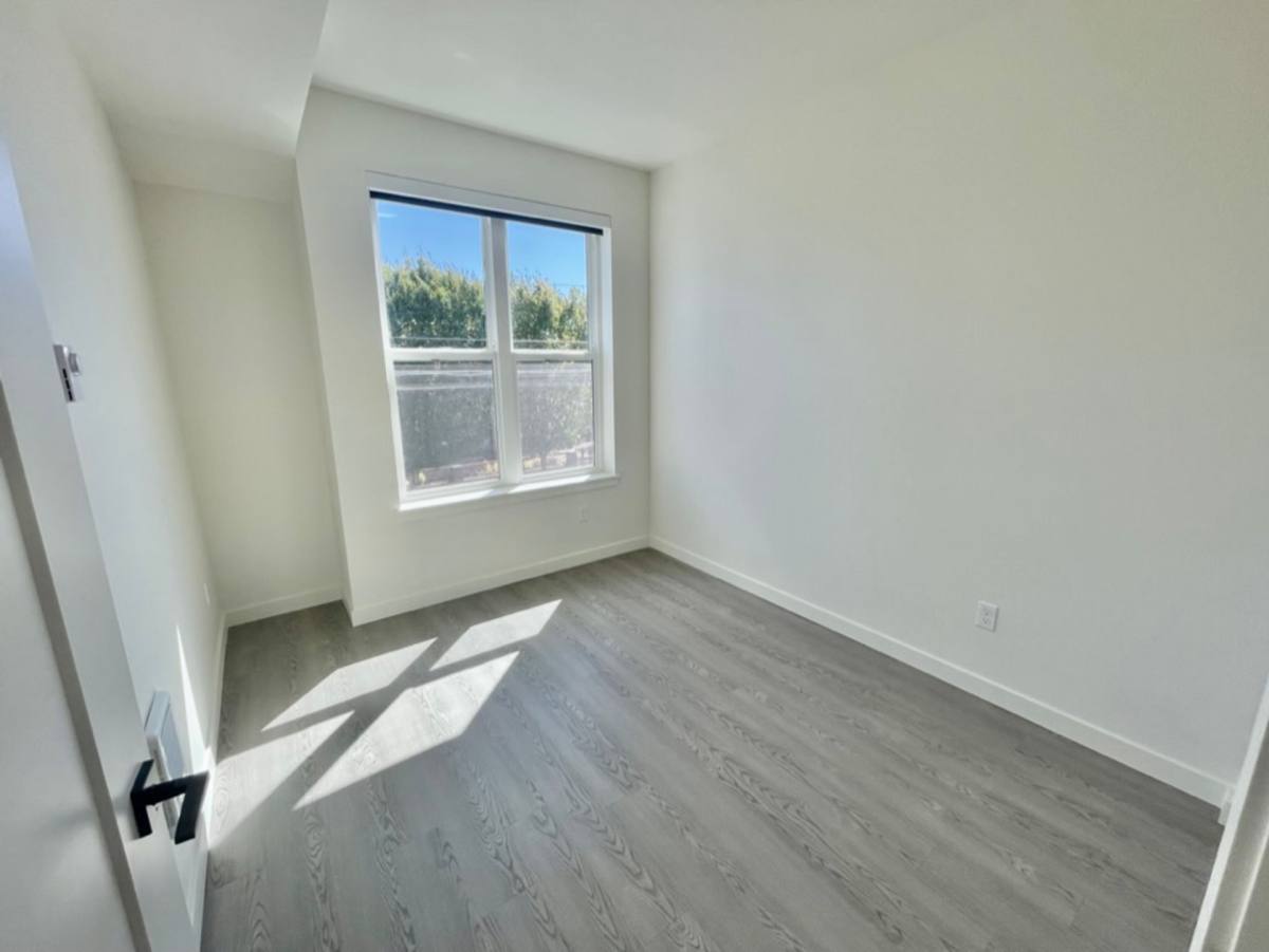 Apartment for rent at 2465 NE Alberta St, Portland, OR 97211