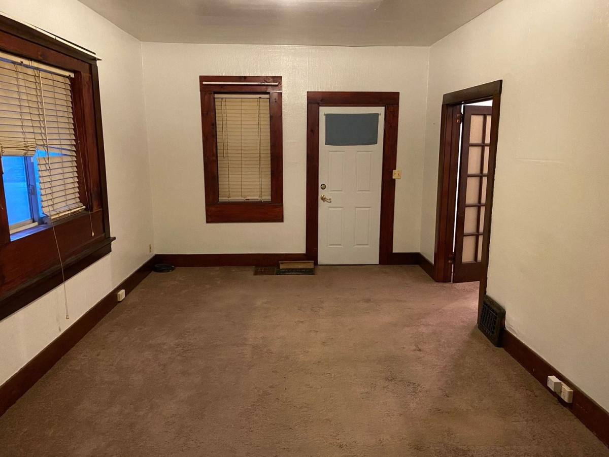 Apartment for rent at 1017 S 3rd Ave, Wausau, WI 54401