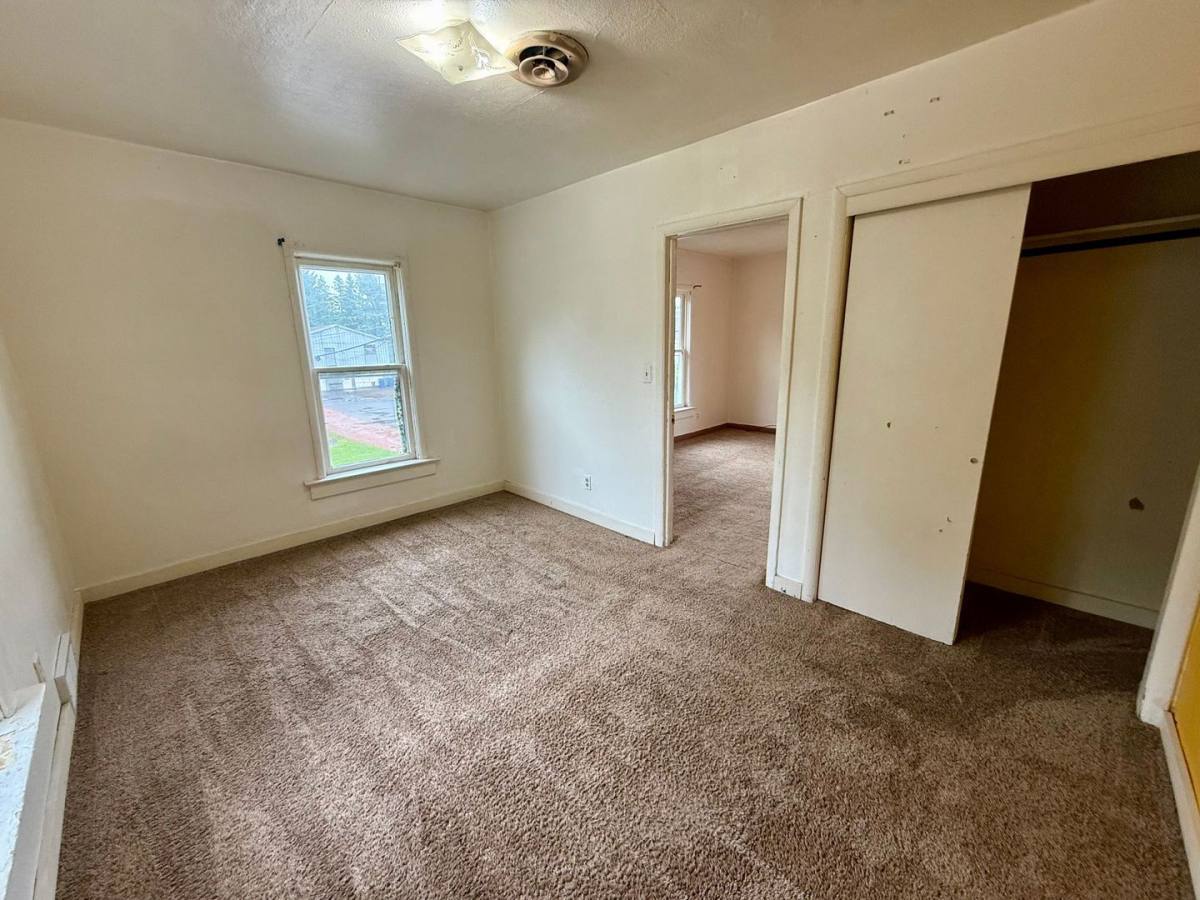 Apartment for rent at 309 Garfield Ave, Wausau, WI 54401