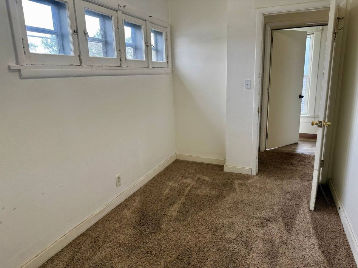 Apartment for rent at 309 Garfield Ave, Wausau, WI 54401