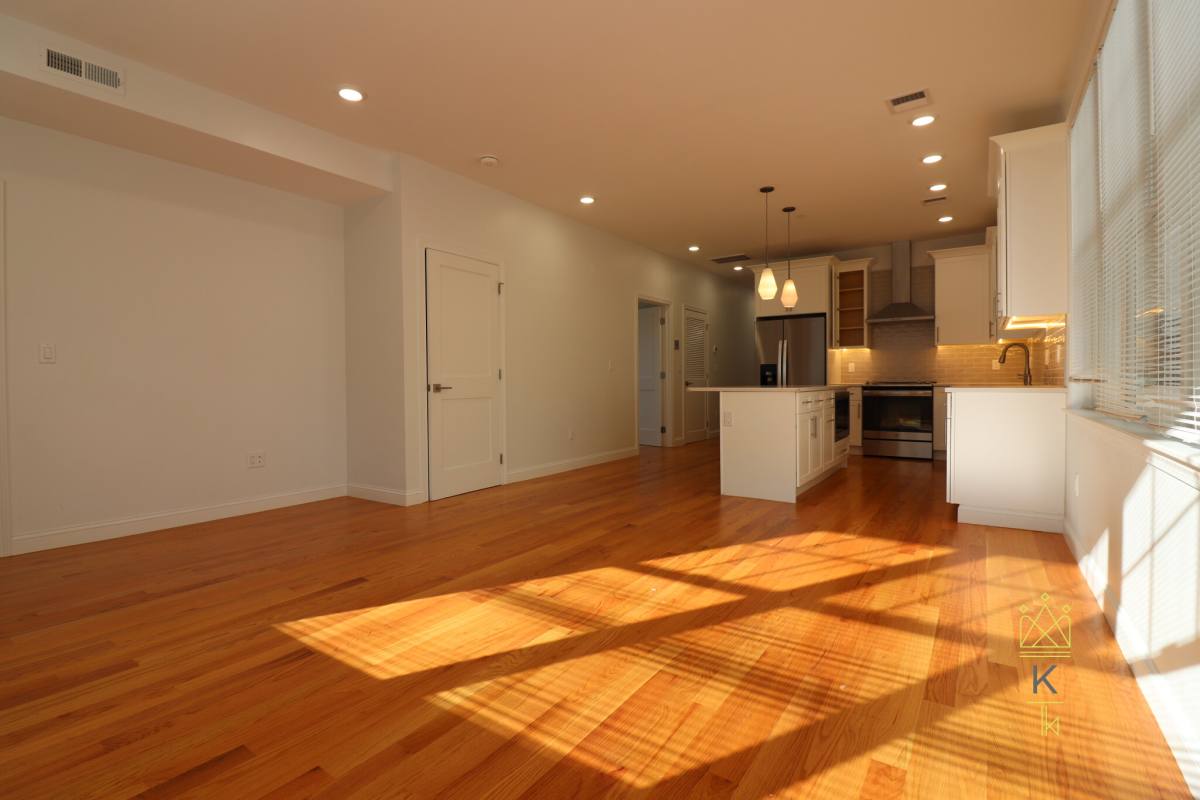 Apartment for rent at 81 Ballou Ave #4, Dorchester Center, MA 02124