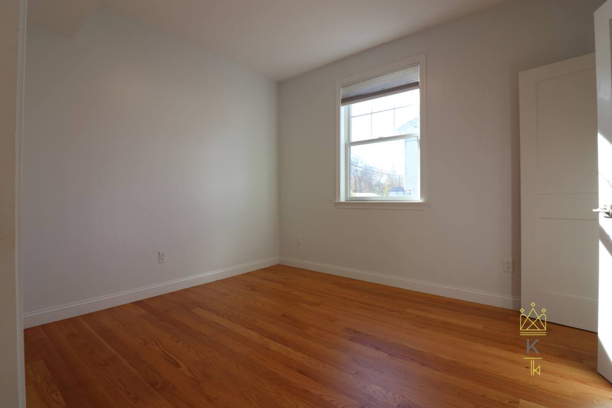 Apartment for rent at 81 Ballou Ave #4, Dorchester Center, MA 02124