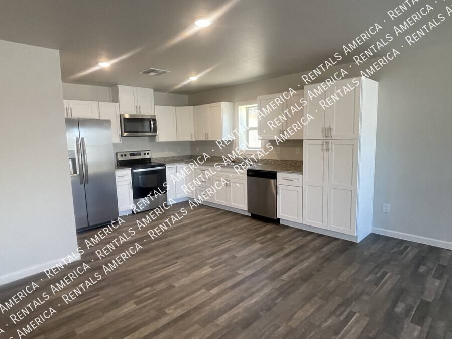 House for rent at 8013 S Namaka Dr, Casa Grande, AZ 85193