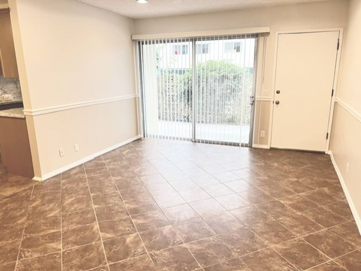 Apartment for rent at 10228-10230 Tabor St, Los Angeles, CA 90034
