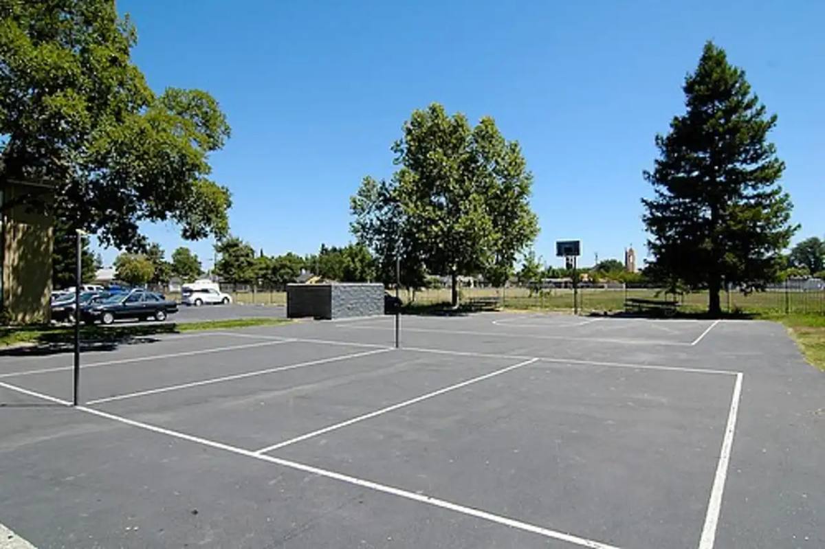 Apartment for rent at 815 Bryte Ave, West Sacramento, CA 95605