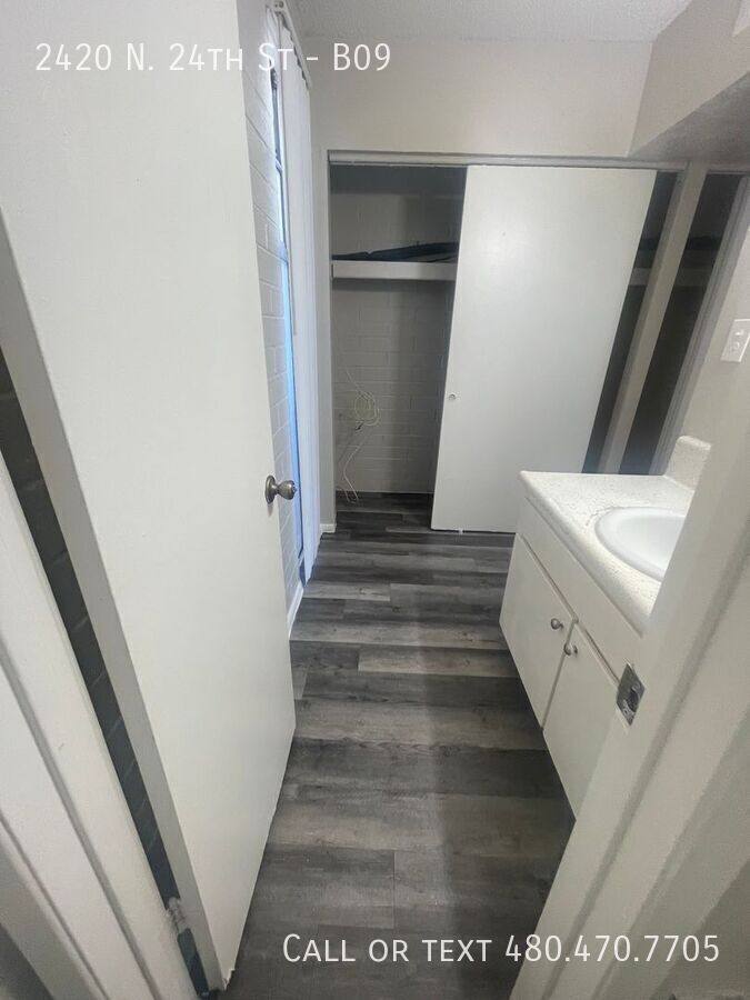 Apartment for rent at 2420 N 24th St #B09, Phoenix, AZ 85008