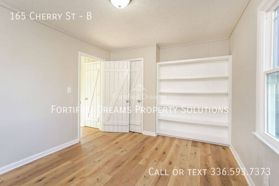 Townhouse for rent at 165 Cherry St #B, Lexington, NC 27292