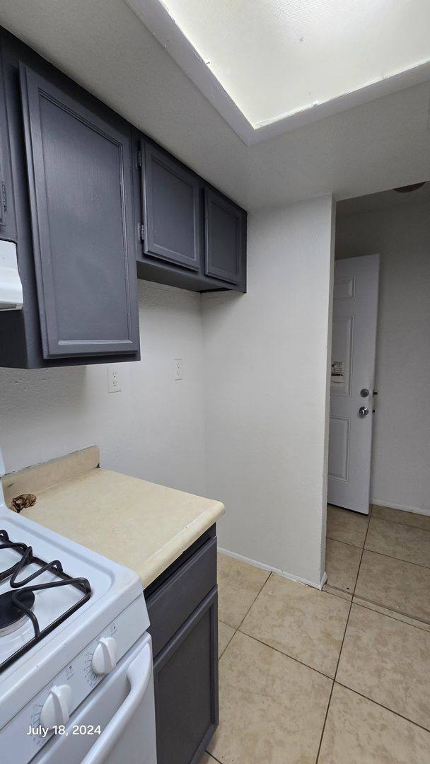 Apartment for rent at 2883 Wheelwright Dr, Las Vegas, NV 89121