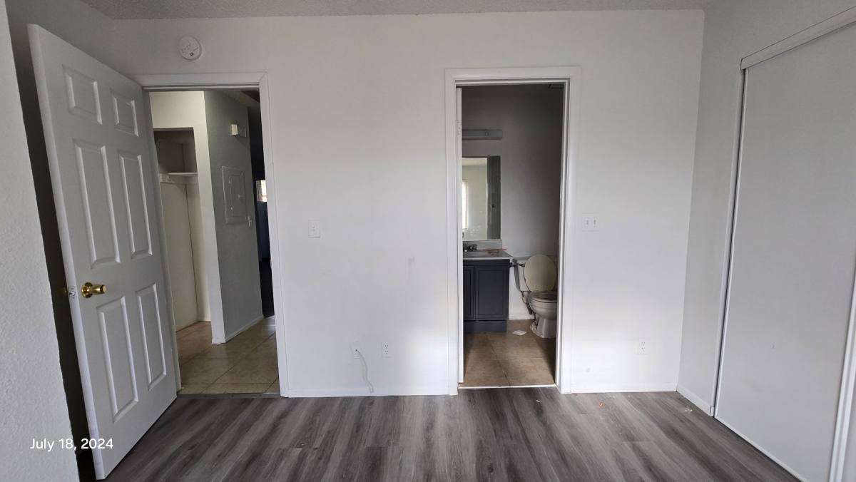 Apartment for rent at 2883 Wheelwright Dr, Las Vegas, NV 89121