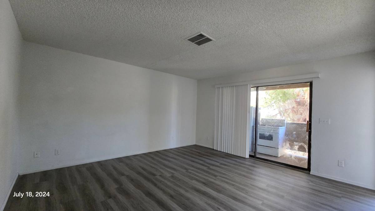 Apartment for rent at 2883 Wheelwright Dr, Las Vegas, NV 89121