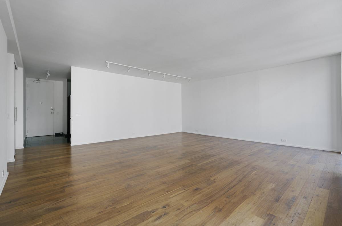 Apartment for rent at 910 N Lake Shore Dr #2418, Chicago, IL 60611