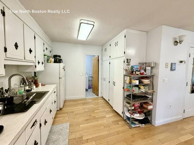 Apartment for rent at 436 Commercial St #2, Boston, MA 02113