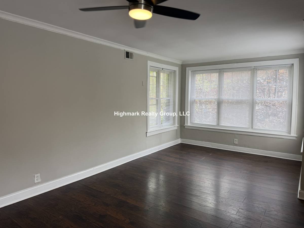 Apartment for rent at 6300 N Oakley Ave #1OA, Chicago, IL 60659