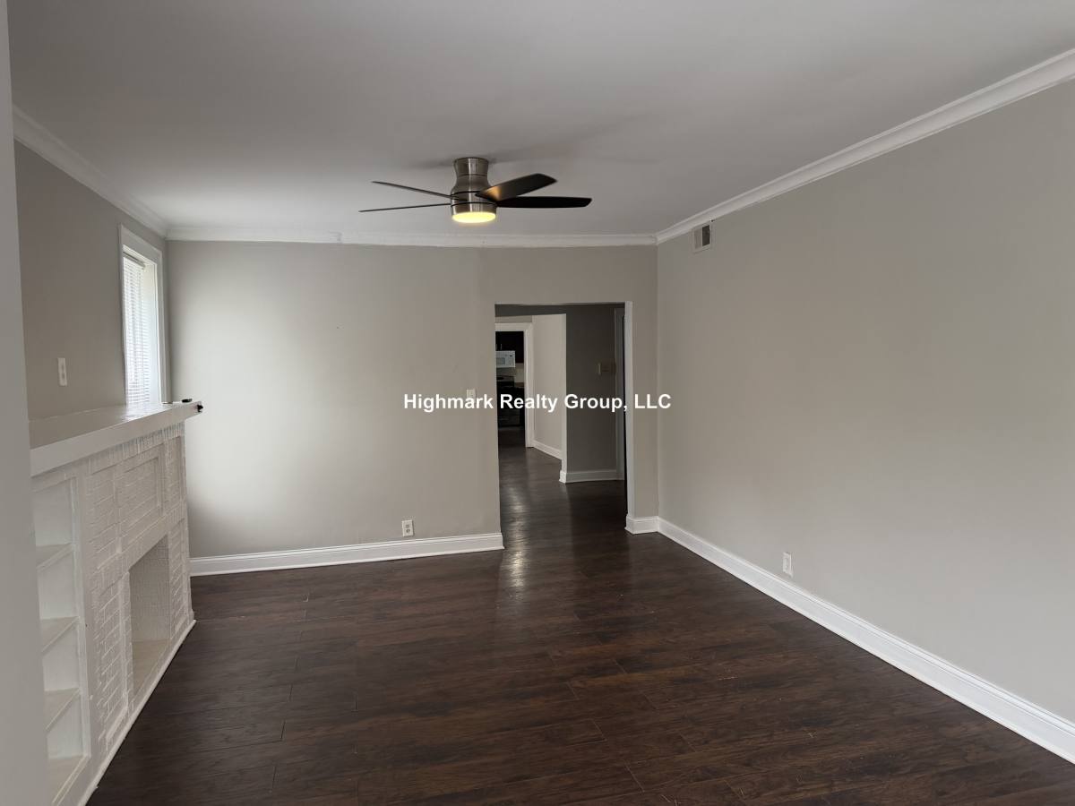 Apartment for rent at 6300 N Oakley Ave #1OA, Chicago, IL 60659