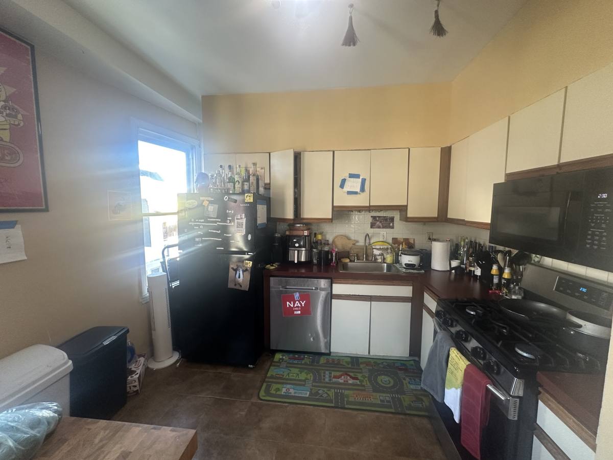 Apartment for rent at 30 Hawthorne St #2, Roxbury, MA 02119