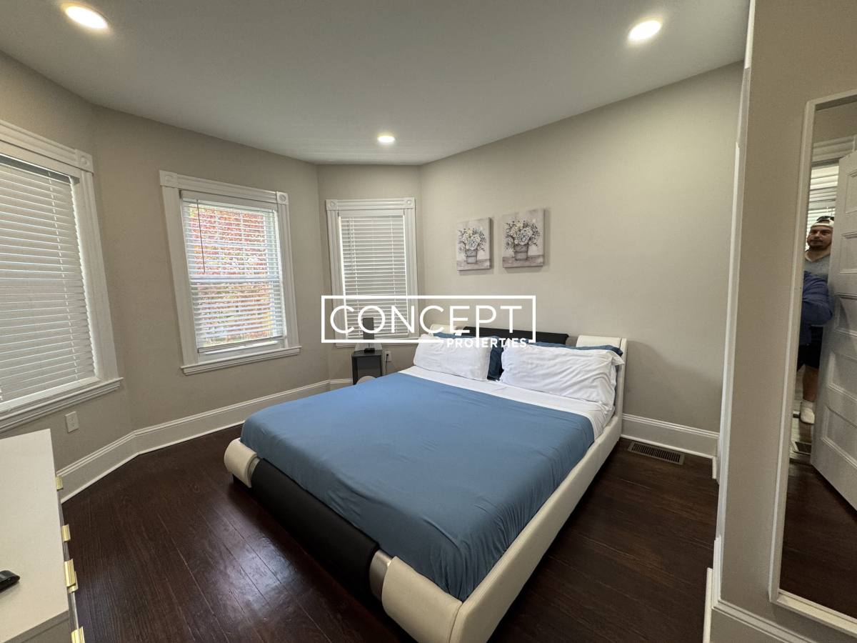 House for rent at 76 Congreve #1, Roslindale, MA 02131