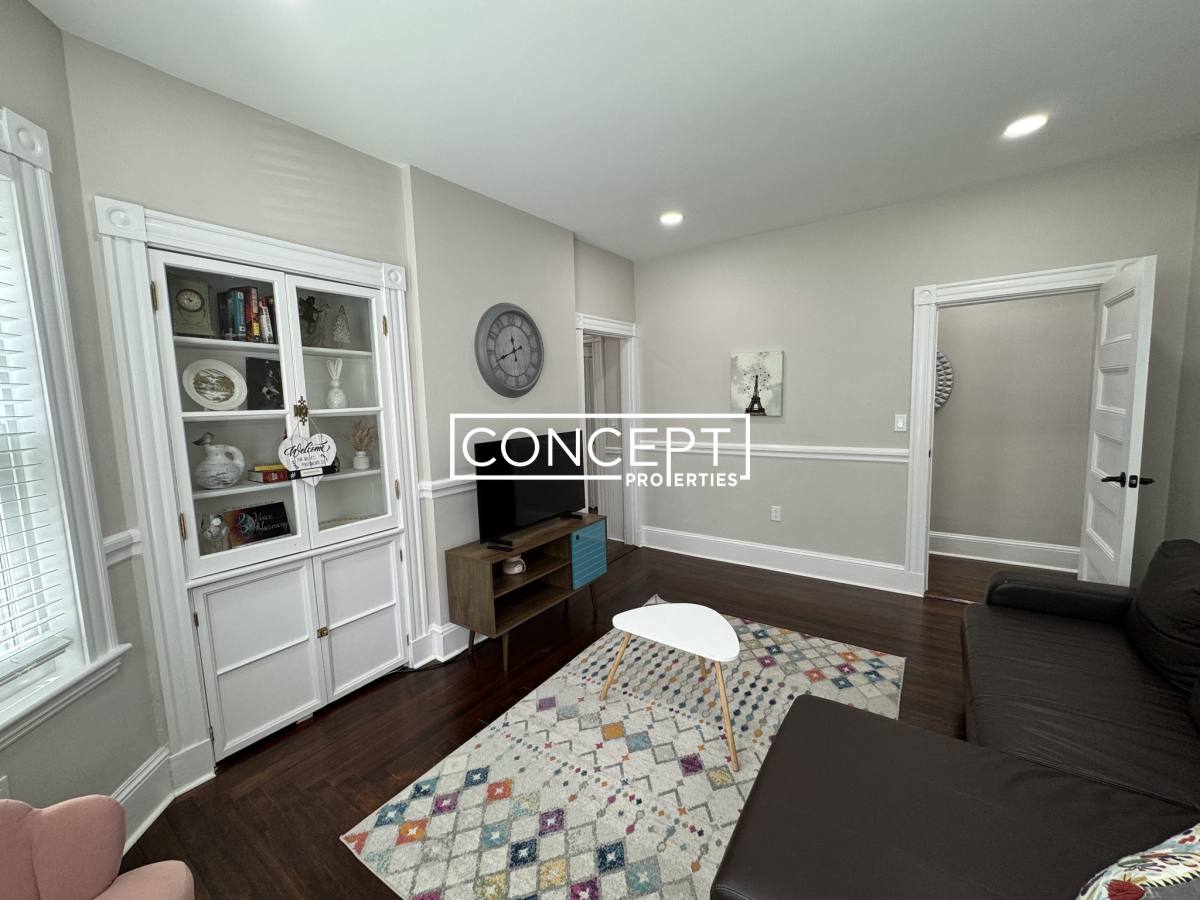 House for rent at 76 Congreve #1, Roslindale, MA 02131