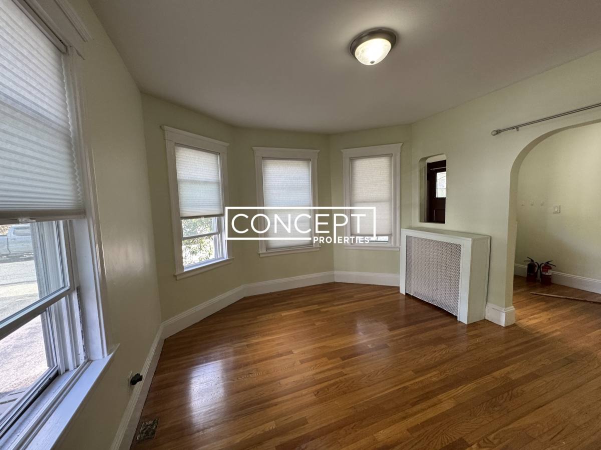 House for rent at 158 Willow St, West Roxbury, MA 02132