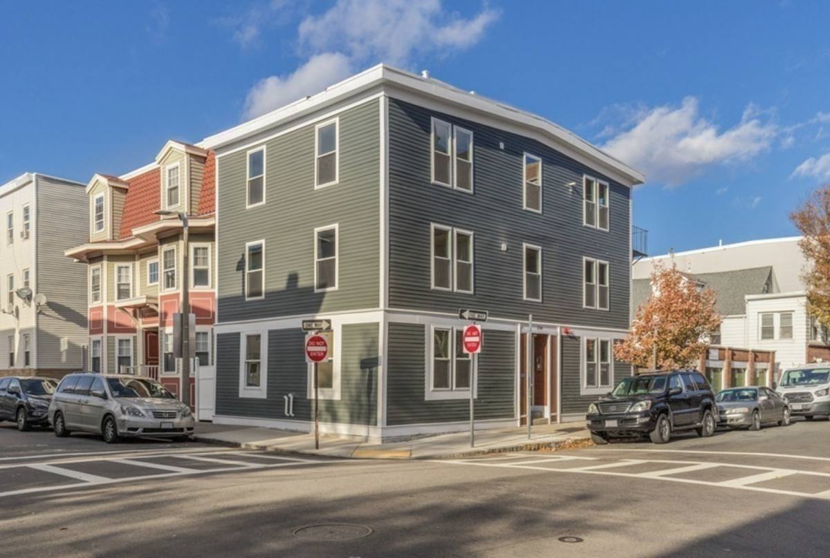 Apartment for rent at 234 Paris St #3, East Boston, MA 02128