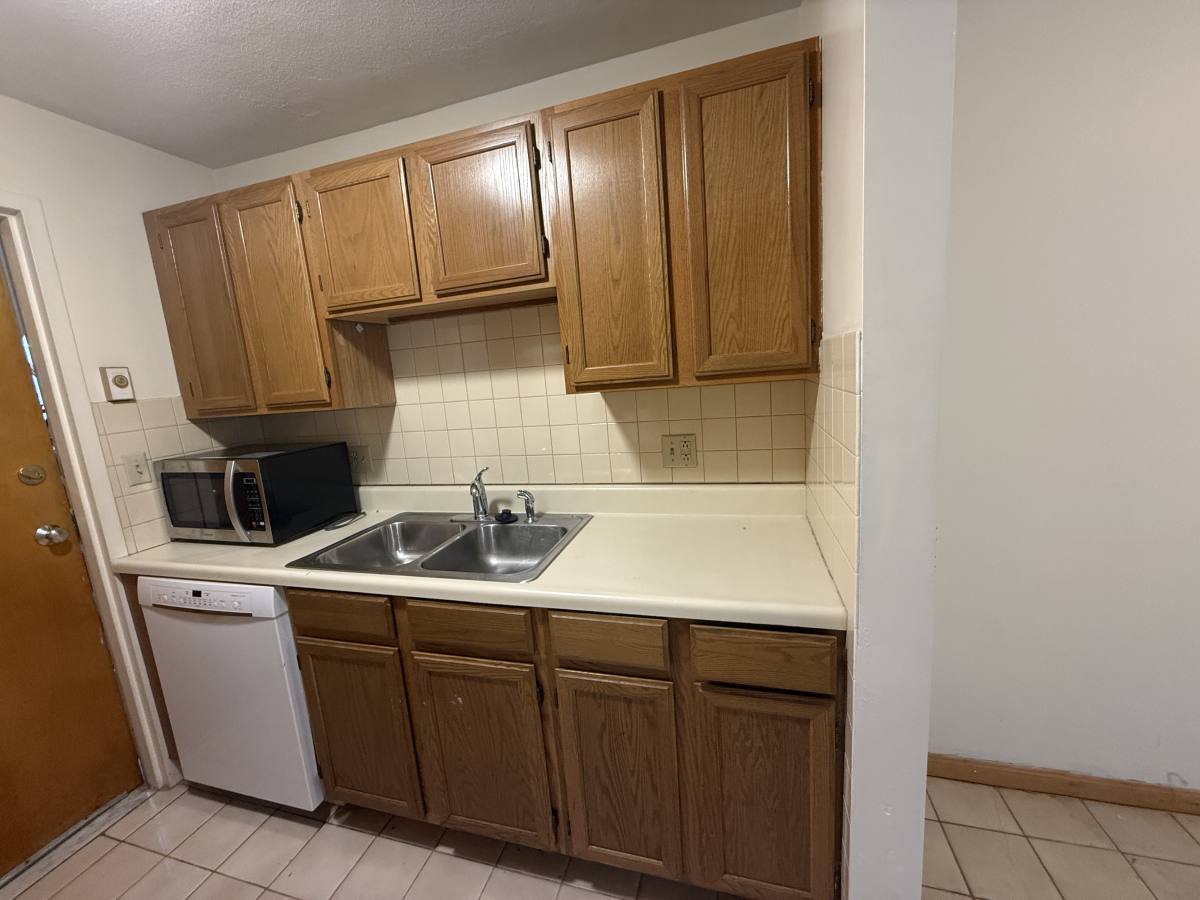 Apartment for rent at 38 Middle St #1, Waltham, MA 02451