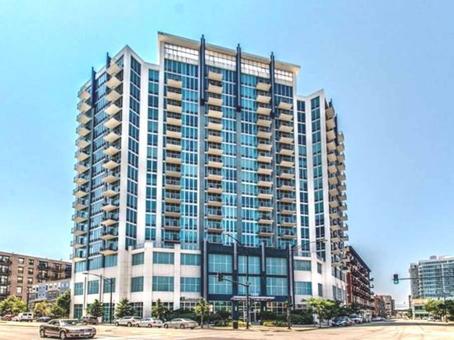 Condo for rent at 1600 S Indiana Ave #1306, Chicago, IL 60616