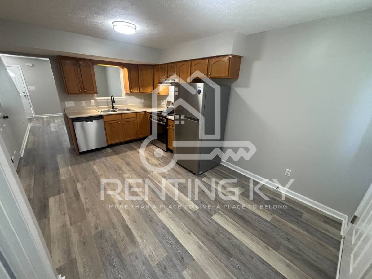 Townhouse for rent at 1027 Brooklyn Blvd, Berea, KY 40403