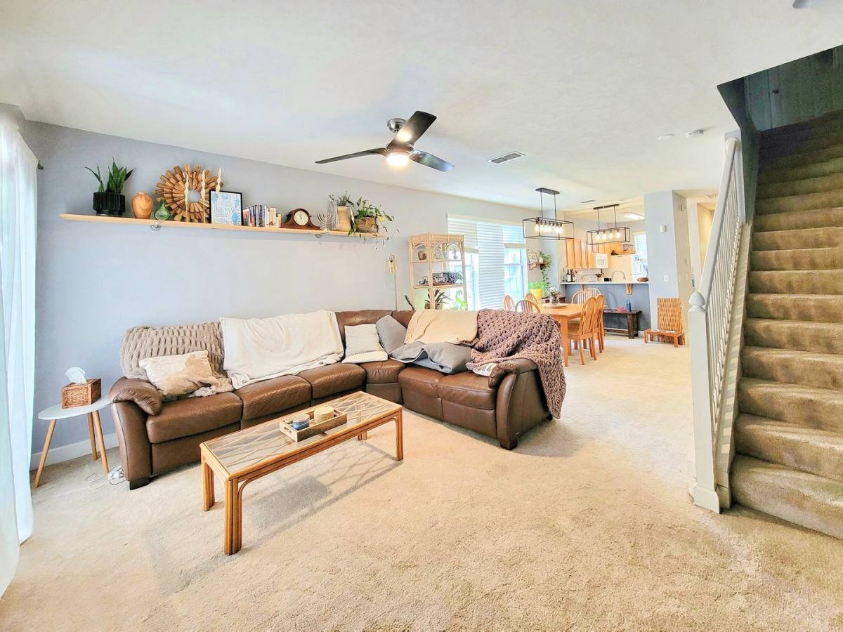 Condo for rent at 901 NW 21st Ave, Gainesville, FL 32609
