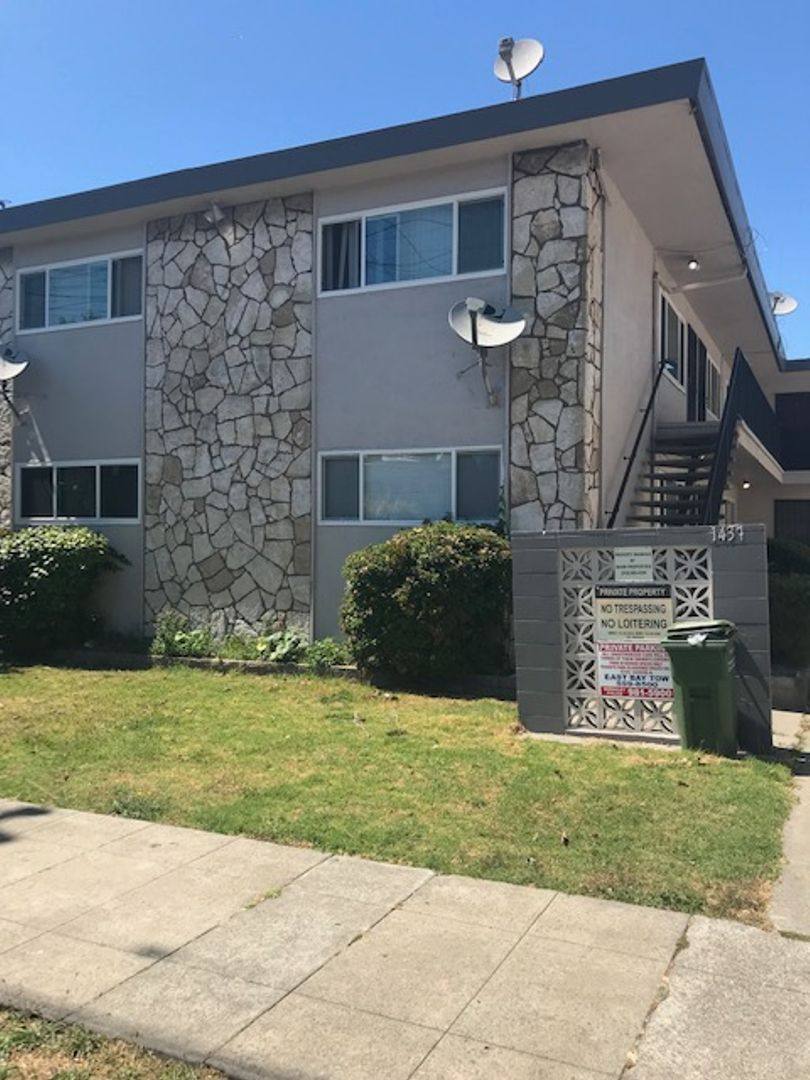 Apartment for rent at 1437 Ward St, Berkeley, CA 94702