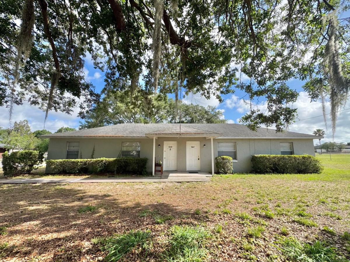Apartment for rent at 5665 Struthers Court, Winter Haven, FL 33884
