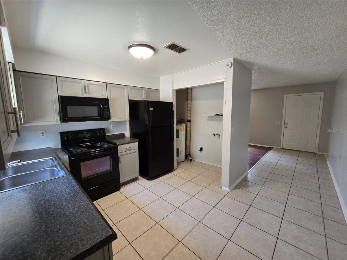 Apartment for rent at 5665 Struthers Court, Winter Haven, FL 33884