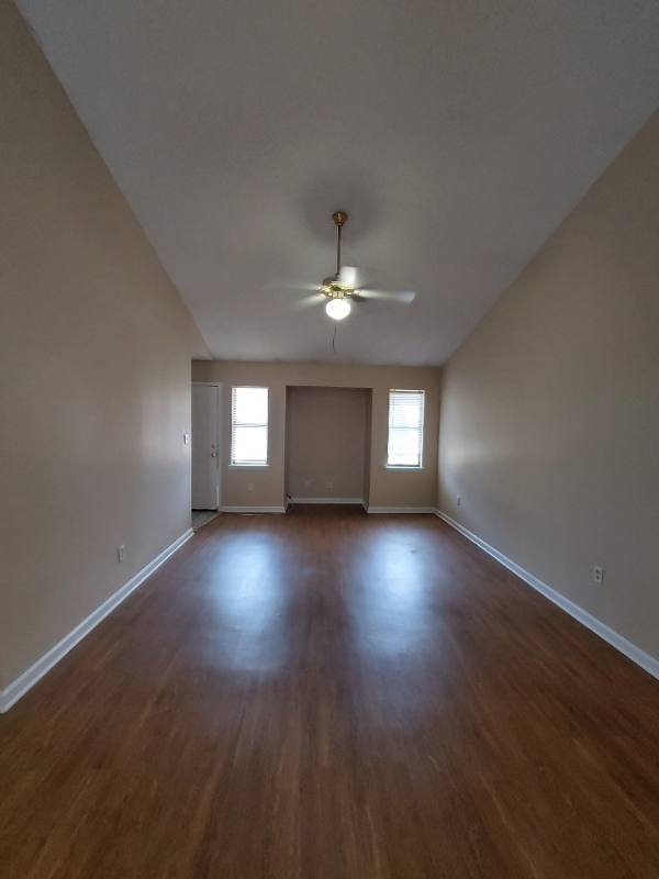 Townhouse for rent at 220 Wyndham Circle #B, Greenville, NC 27858