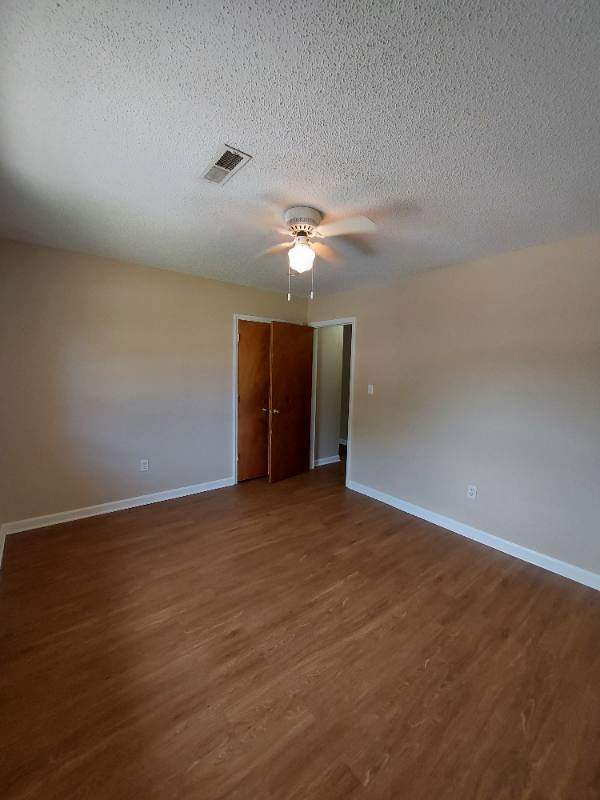 Townhouse for rent at 220 Wyndham Circle #B, Greenville, NC 27858