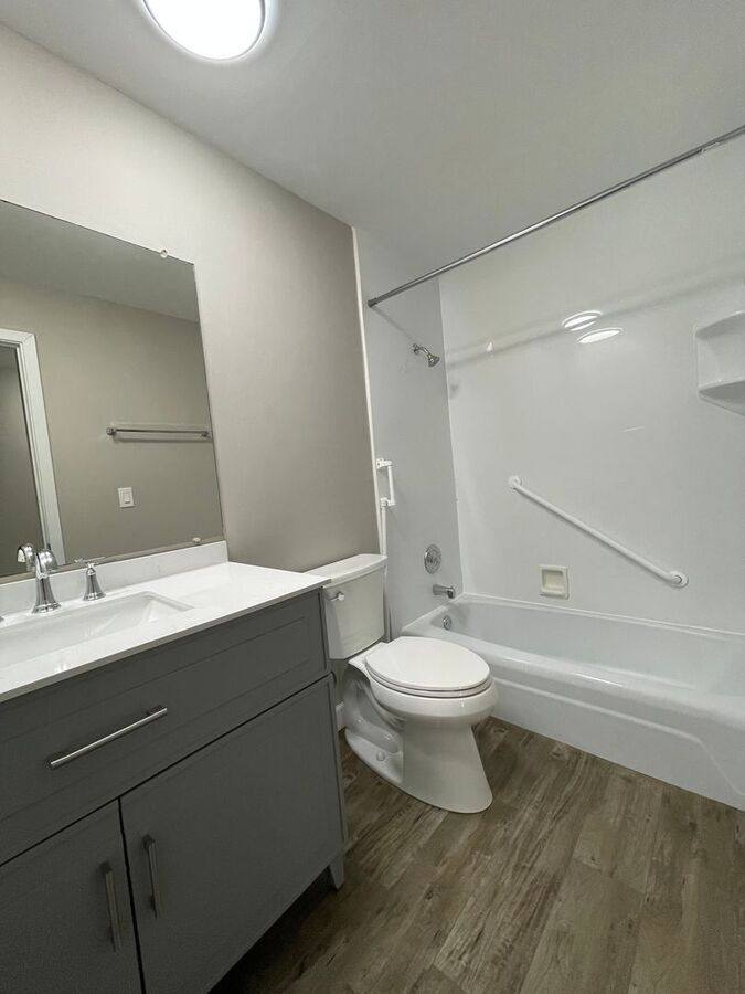 Apartment for rent at 5107 Washington St #31 R, Downers Grove, IL 60515