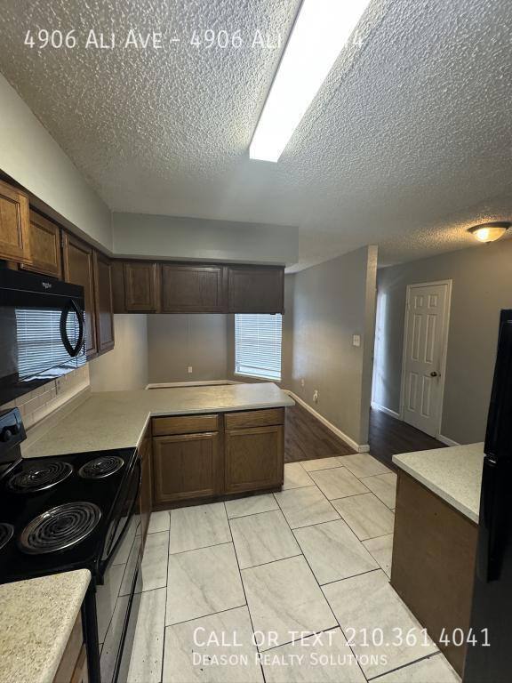 Townhouse for rent at 4906 Ali Ave 4, San Antonio, TX 78229