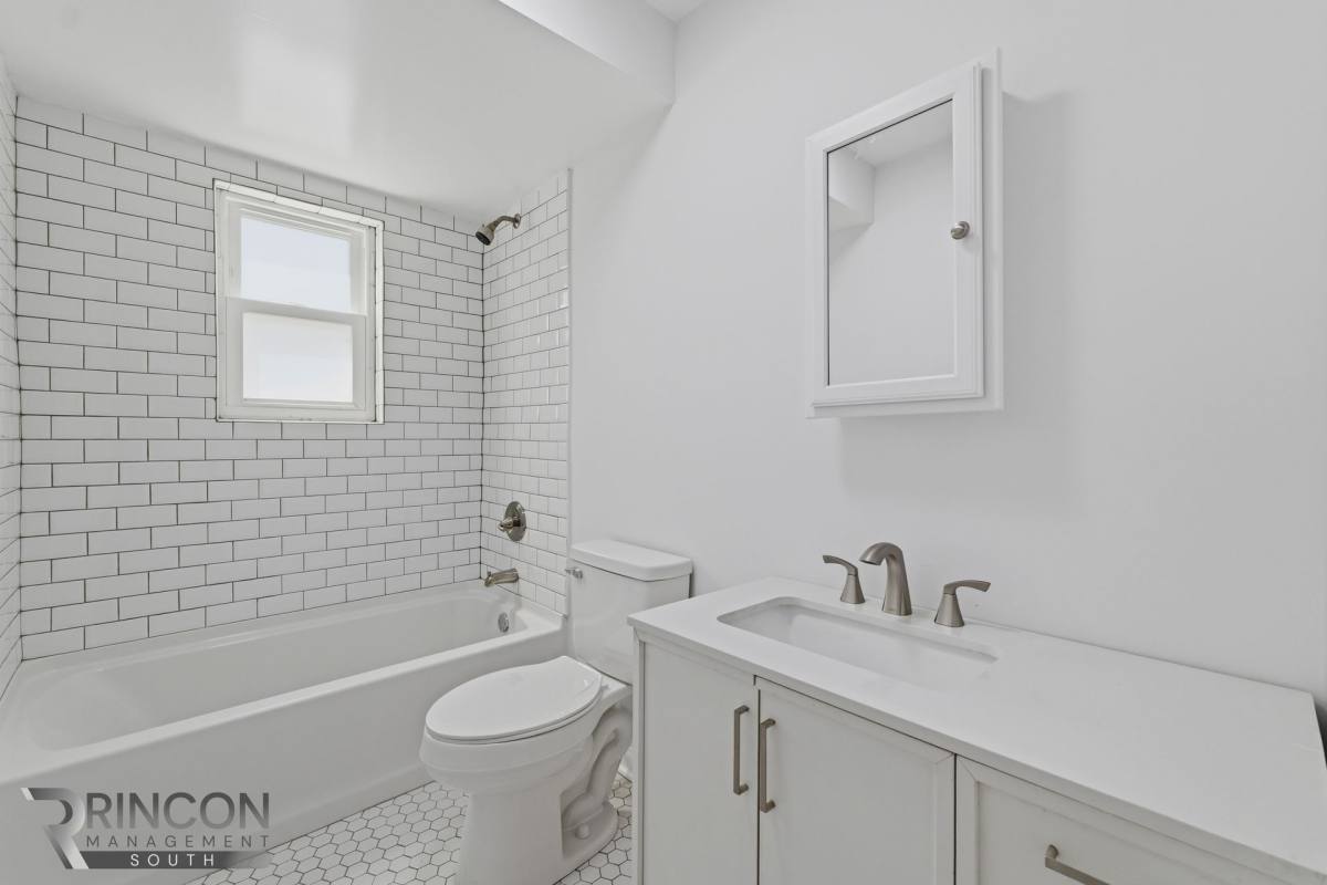 Apartment for rent at 4025-4031 Bamberg Ave, North Charleston, SC 29405