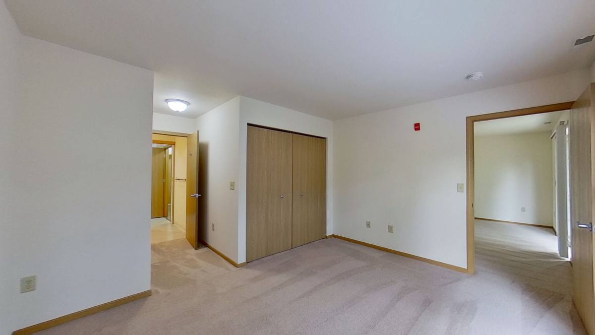 Apartment for rent at 2783-2791 Gateway Ave, Hartford, WI 53027