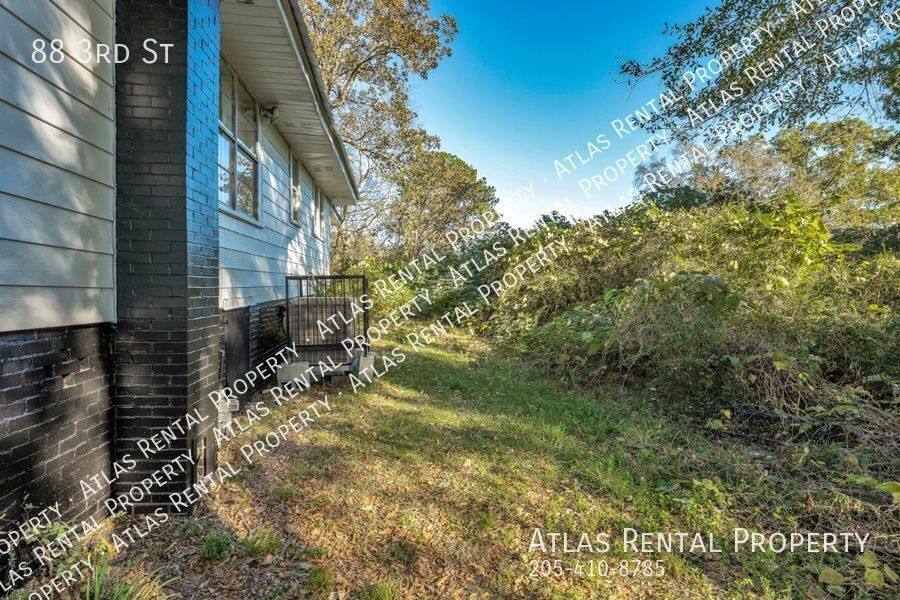 House for rent at 88 3rd St, Parrish, AL 35580