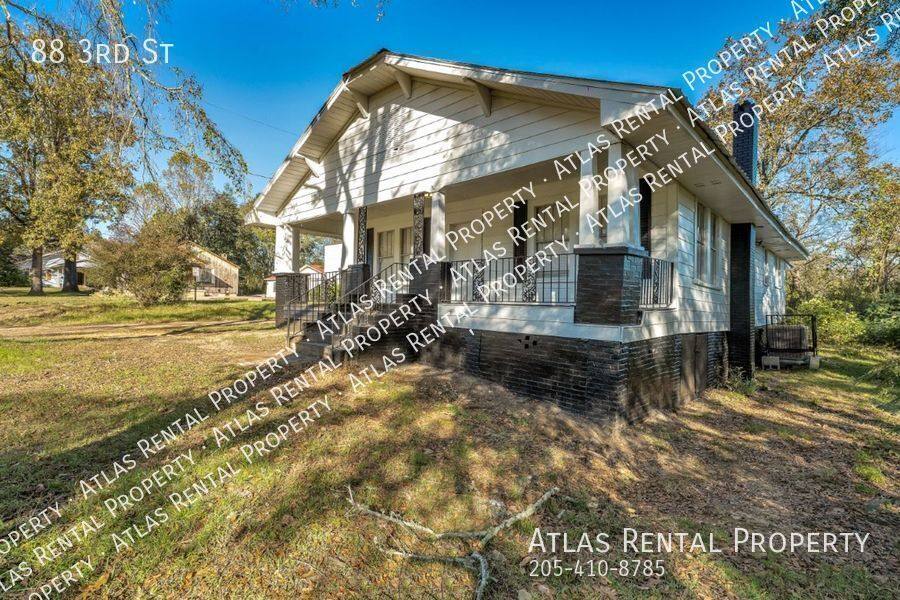House for rent at 88 3rd St, Parrish, AL 35580