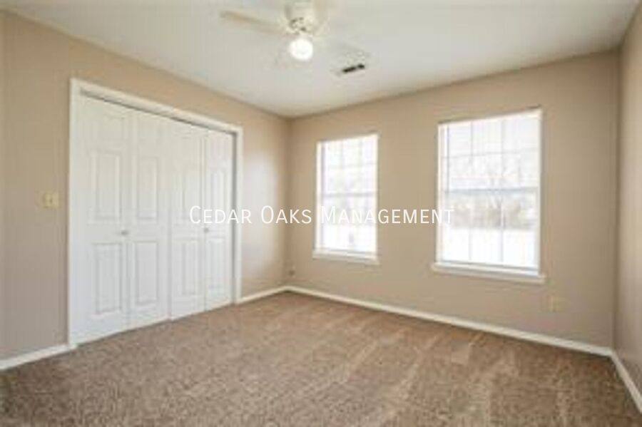 Apartment for rent at 172 Killdeer Dr, Farmington, AR 72730