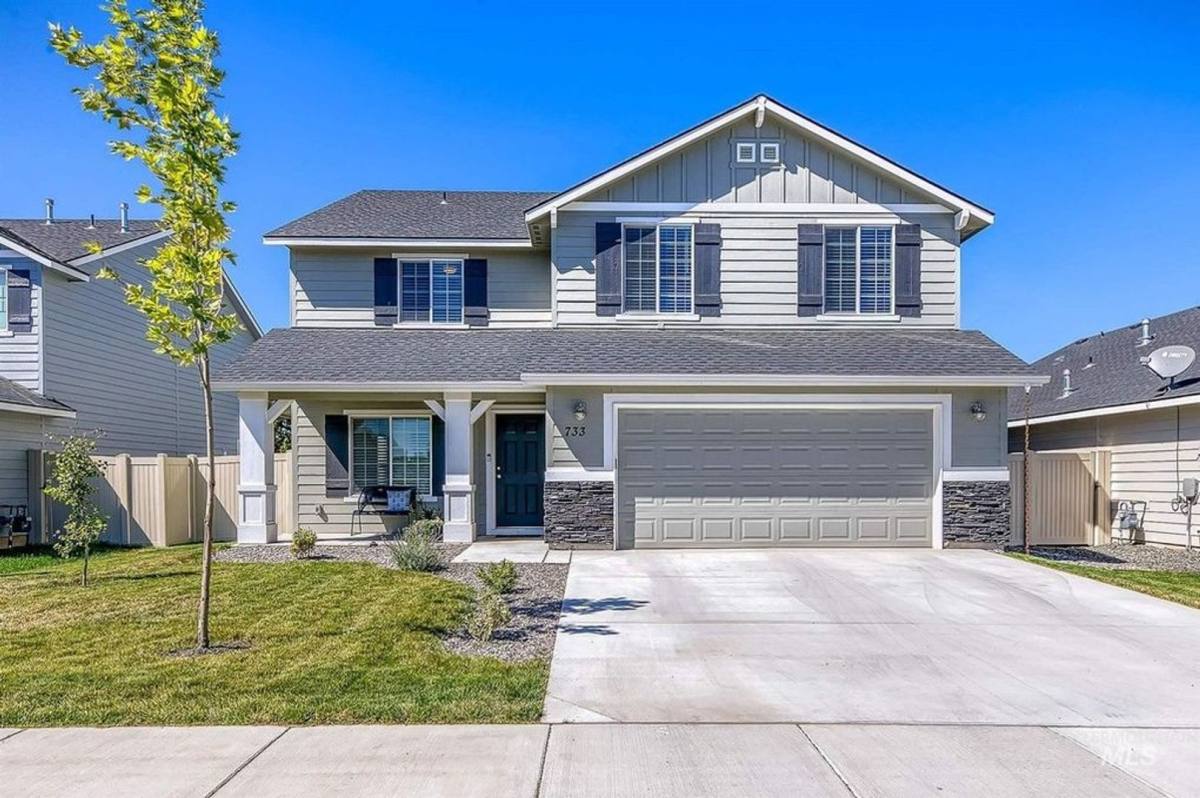 House for rent at 733 S Flintstone Ave, Meridian, ID 83642