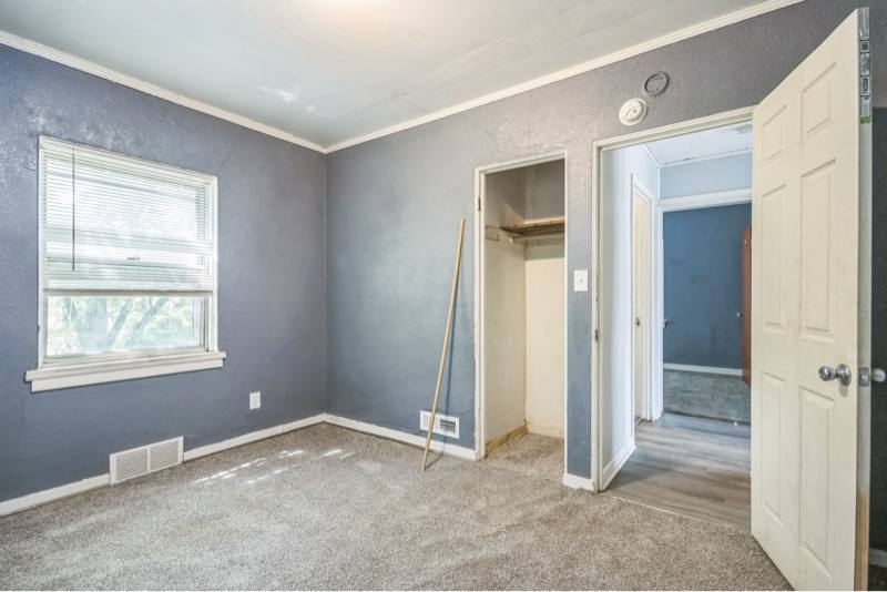 House for rent at 2812 Martin Luther King Jr Dr, Peoria, IL 61604