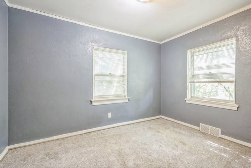 House for rent at 2812 Martin Luther King Jr Dr, Peoria, IL 61604