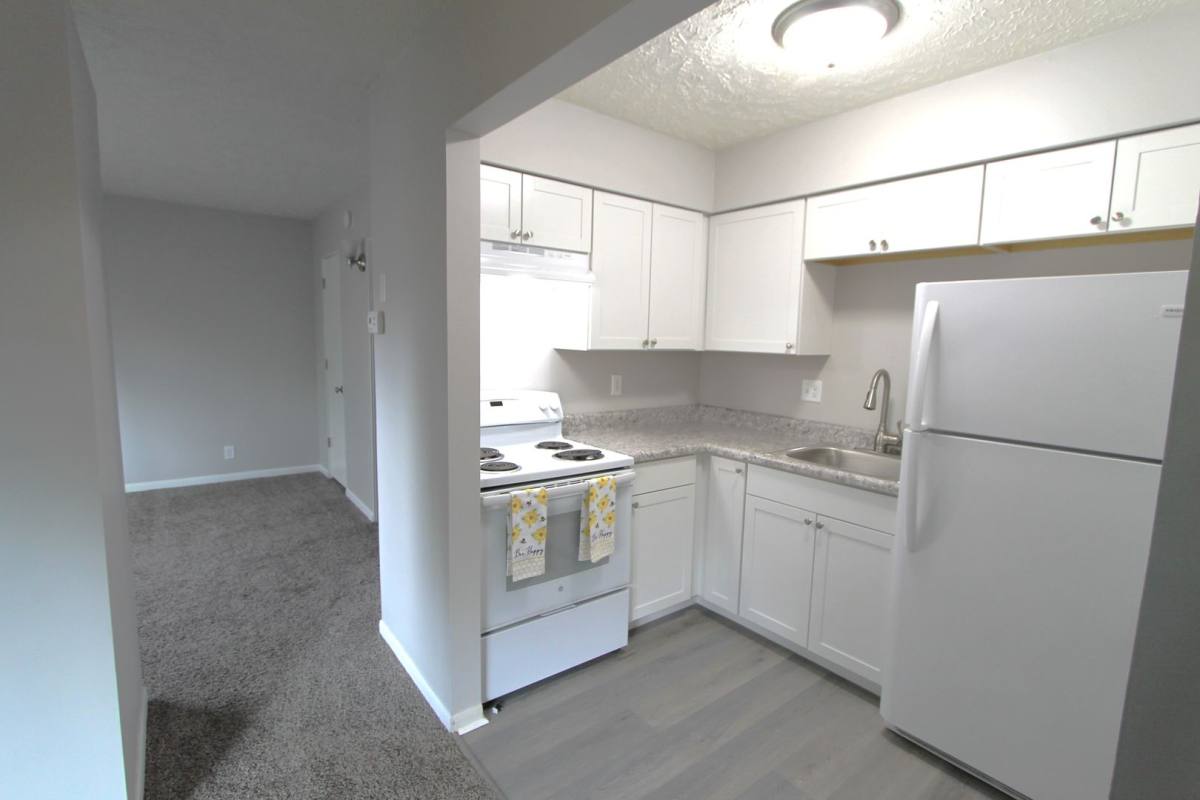 Apartment for rent at 802-808 W 23rd Ave, Bellevue, NE 68005